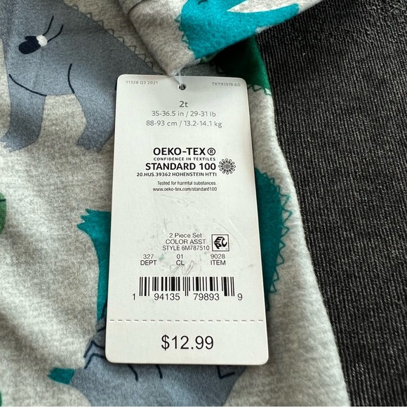 NWT Carter’s Dionsaur Pajamas Size 2T - Picture 3 of 6